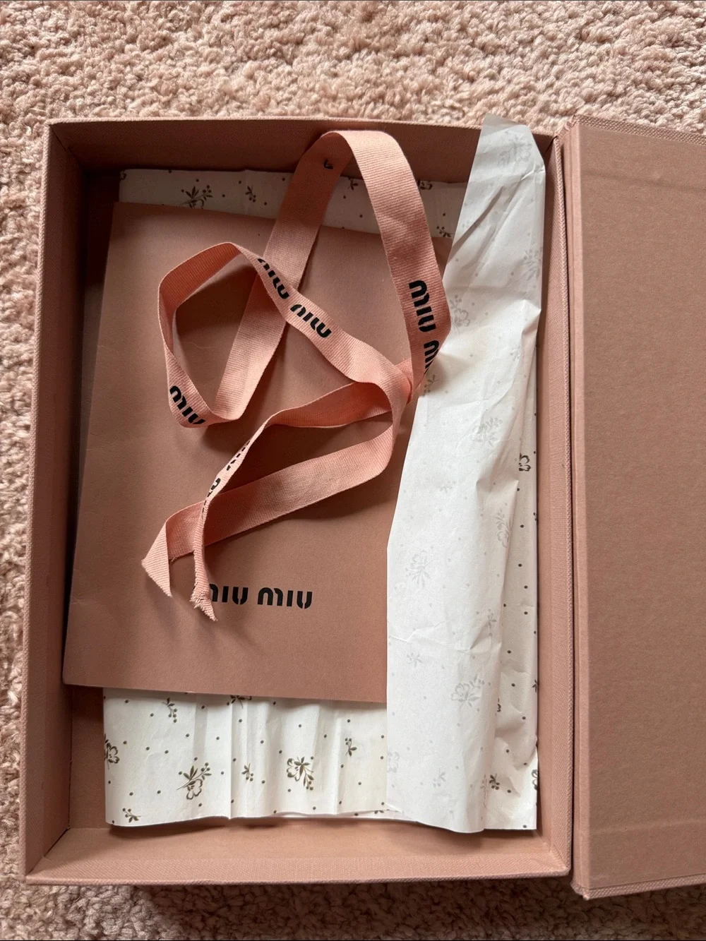 Miu Miu new elegant